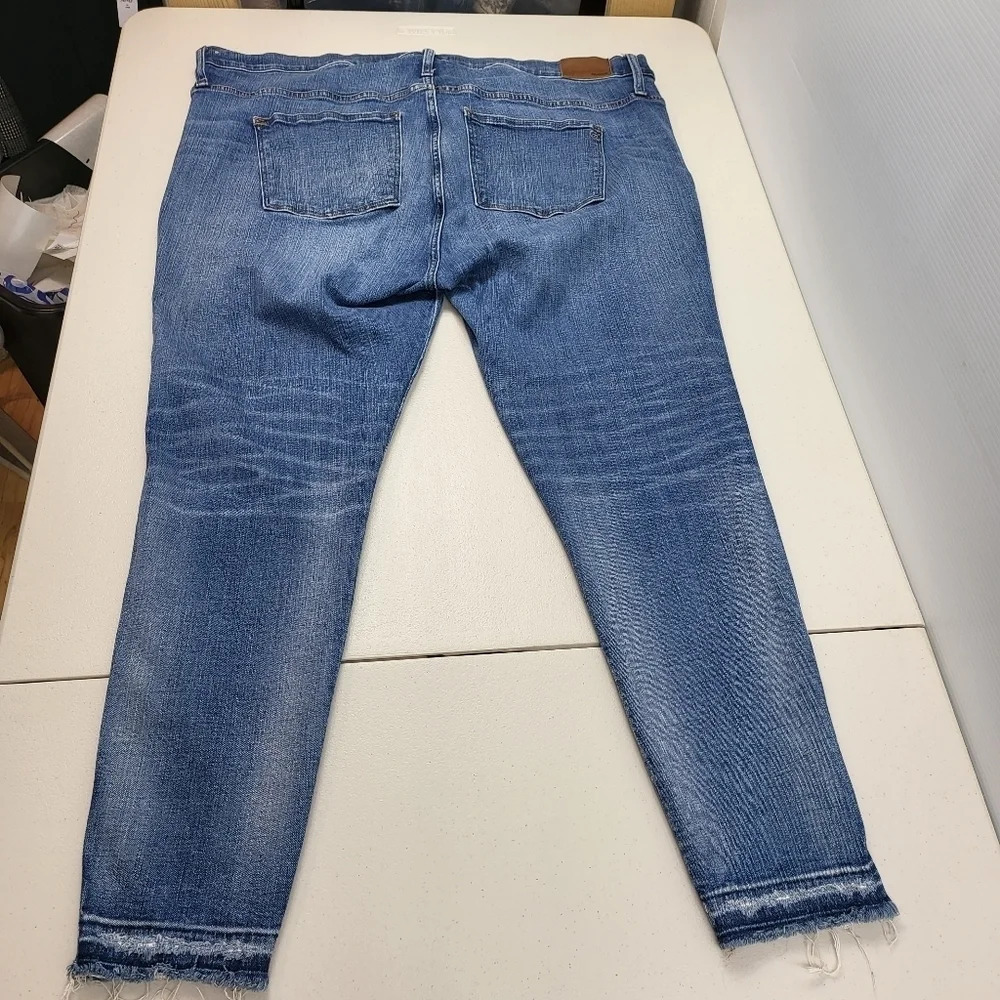 Madewell 9" High Rise Rip and Repair Edition Skinny Blue Denim Jeans Sz 36 - Picture 8 of 16